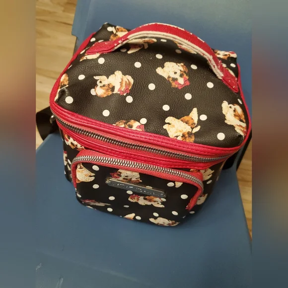 Betsey Johnson Women's Lunch Bag - Picture 15 of 16